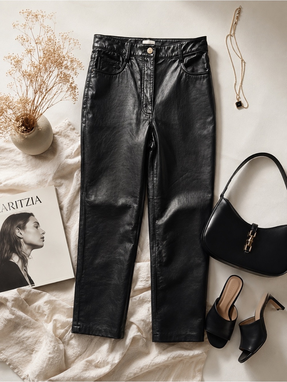 Wilfred Aritzia Black Faux Leather High Rise Straight Leg Pants Size 6